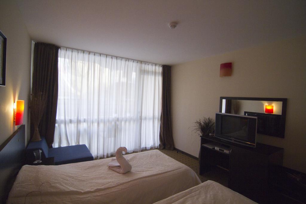 Tropics Hotel Sveti Vlas Εξωτερικό φωτογραφία