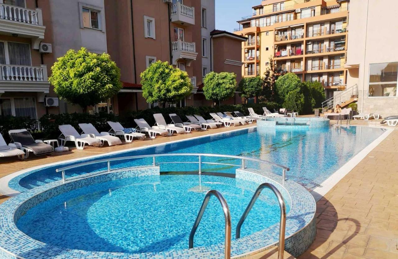 Tropics Hotel Sveti Vlas Εξωτερικό φωτογραφία