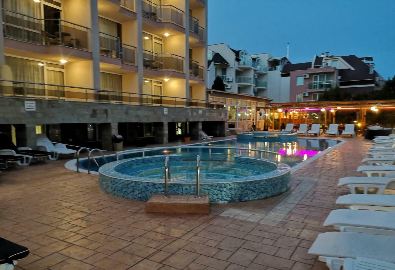 Tropics Hotel Sveti Vlas Εξωτερικό φωτογραφία